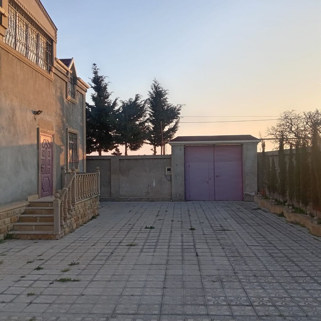 Qala qəs. 5 otaqlı, 120 kv. m