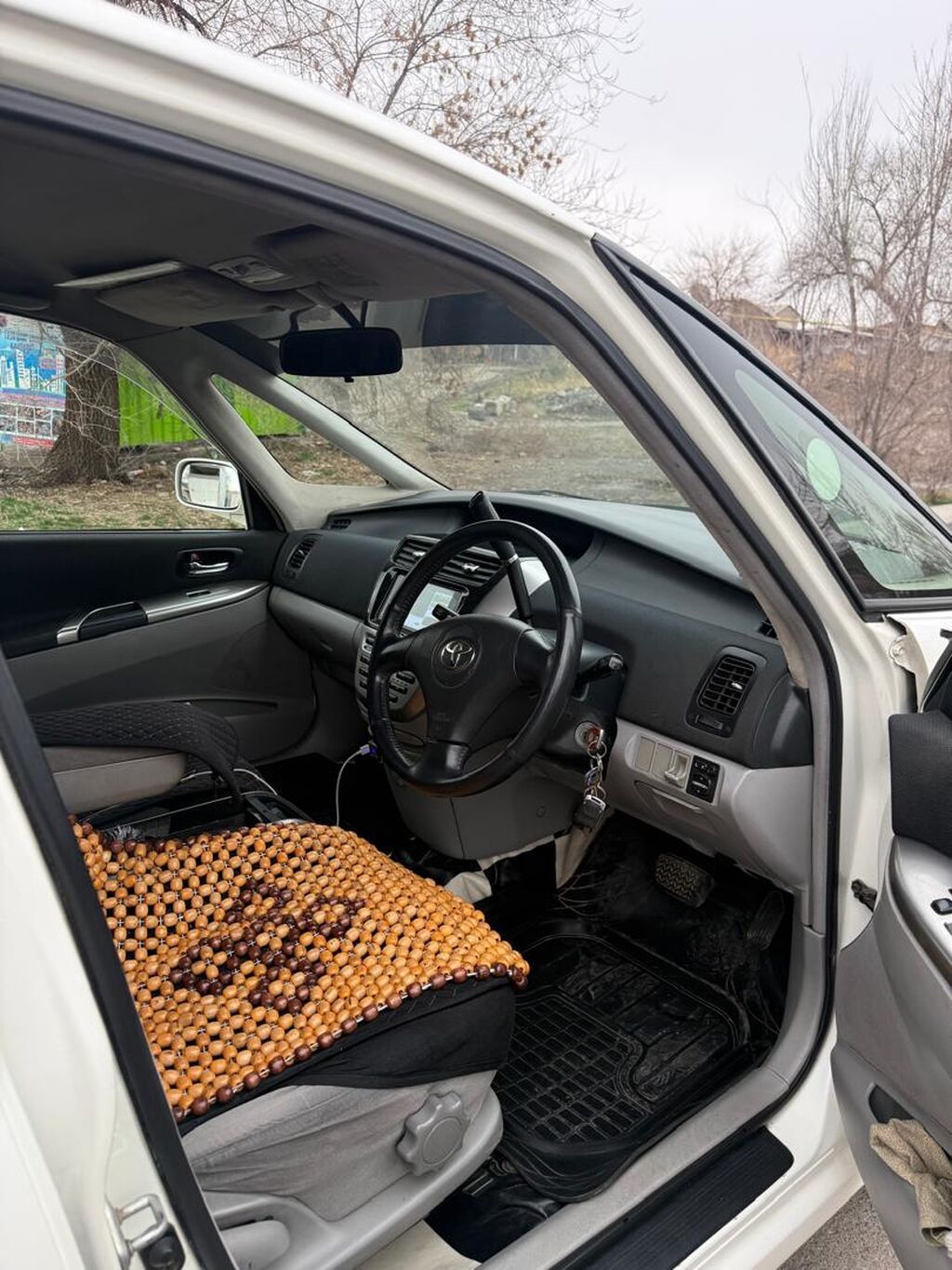 Toyota Opa: 2003 г., 1.8 л, Автомат, Бензин, Универсал: фото 6