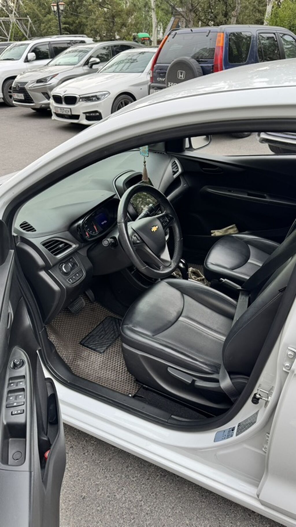 Chevrolet Spark: 2019 г., Автомат, Бензин, Хэтчбэк: фото 8