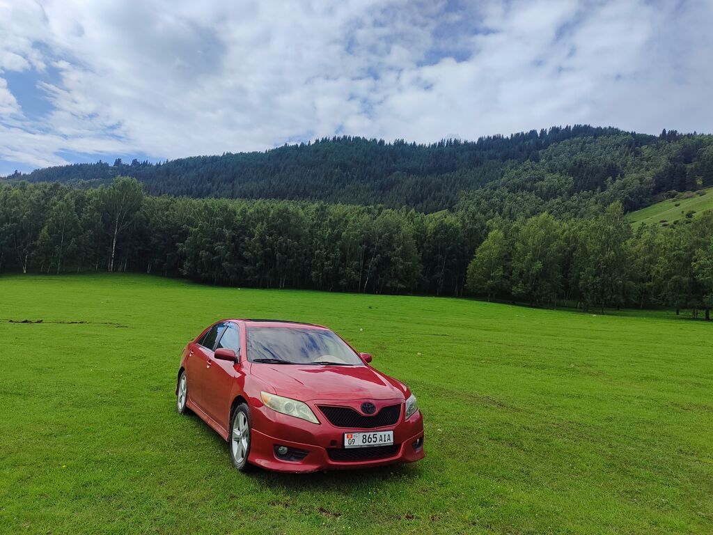 Toyota Camry: 2011 г., 2.5 л, Автомат, Бензин, Седан: фото 2