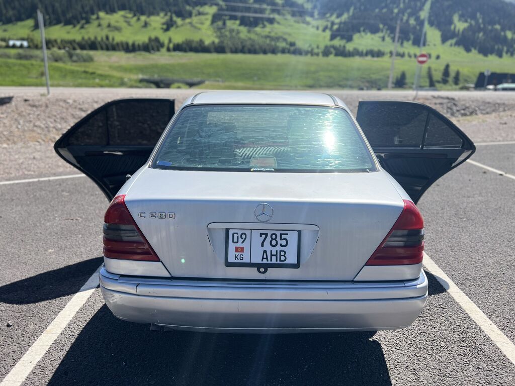 Mercedes-Benz C-Class: 1997 г., 2.8 л, Бензин, Седан: фото 5