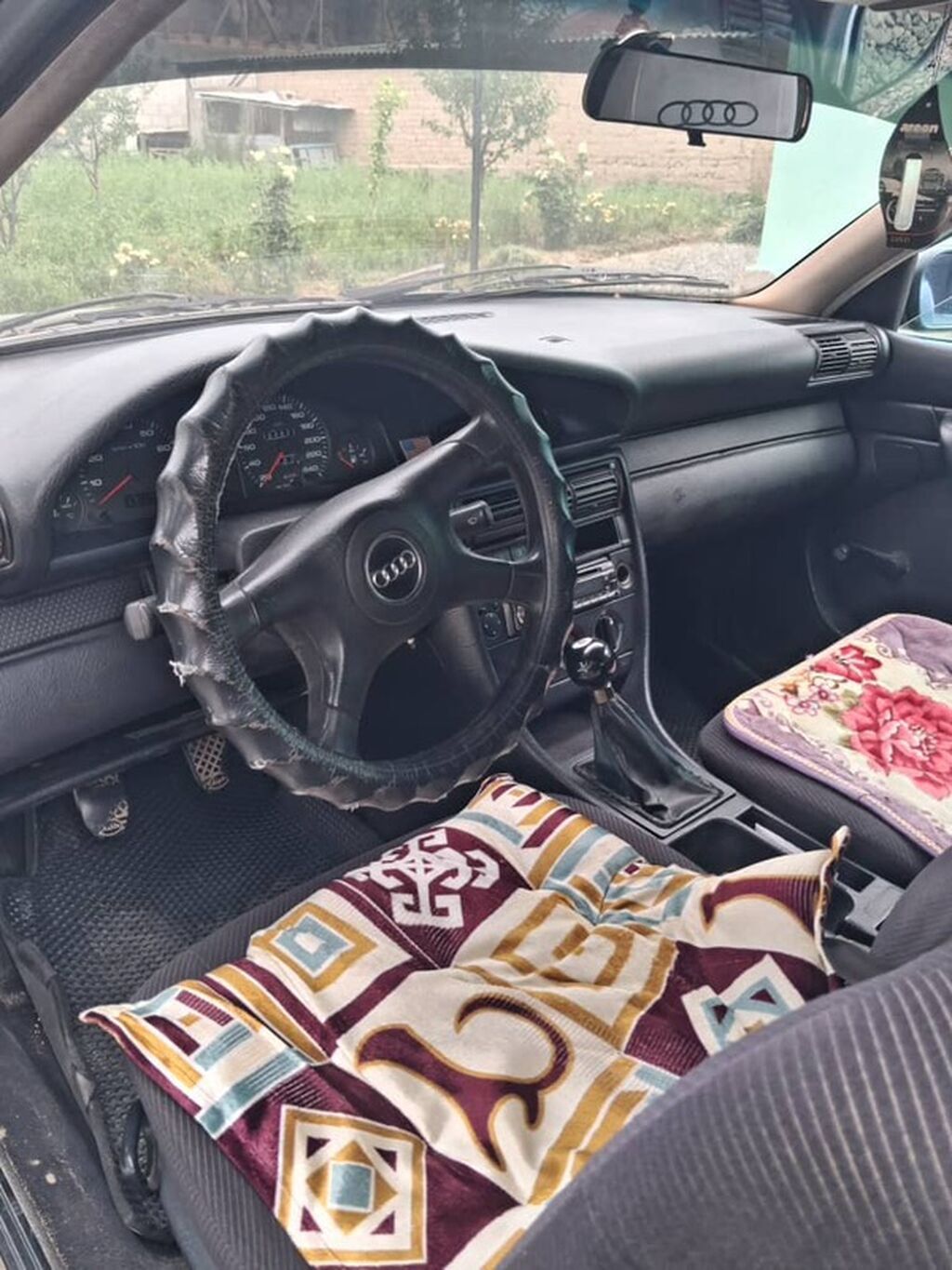 Audi 100: 1993 г., 2.3 л, Бензин, Седан: фото 3