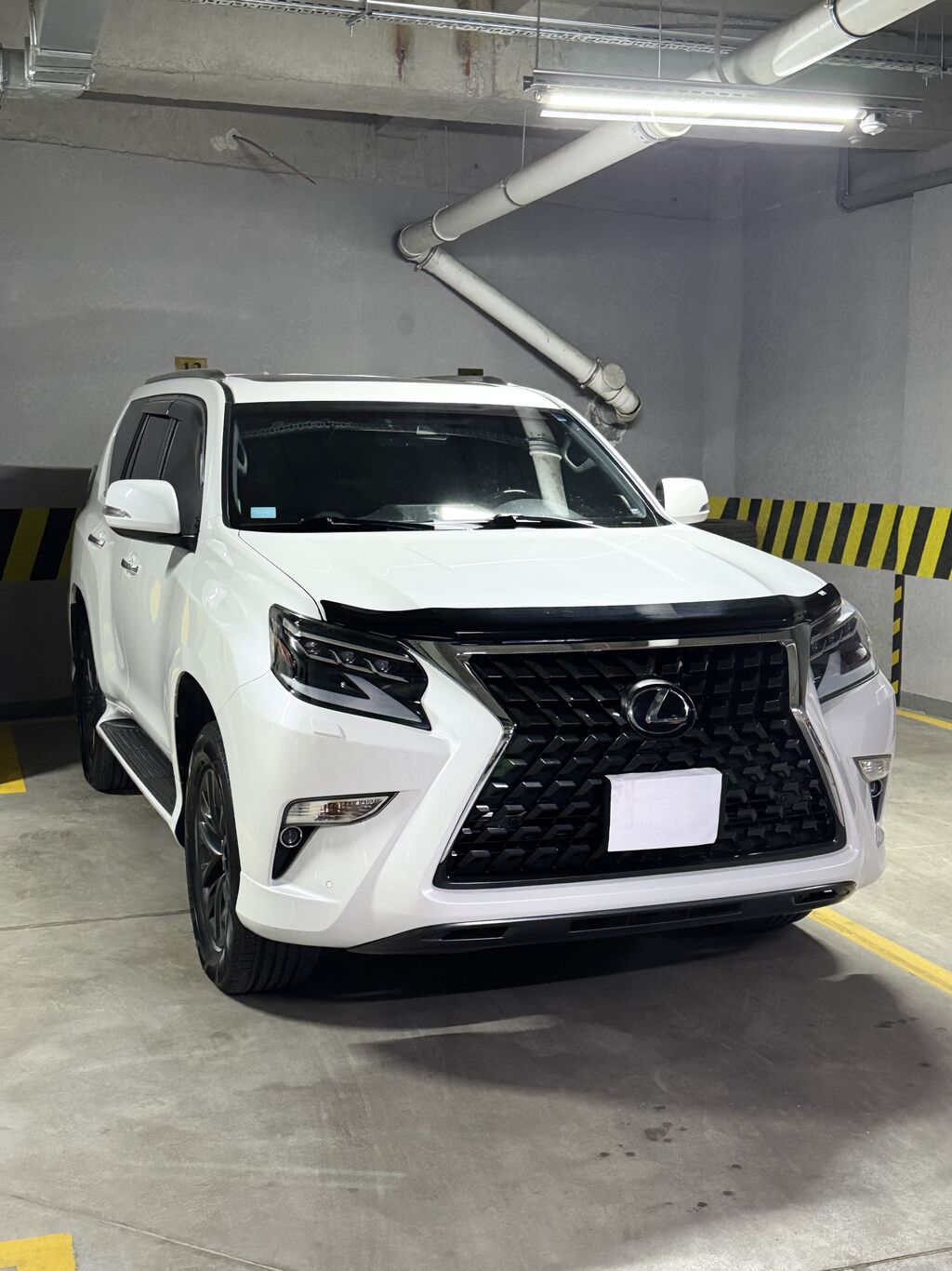 Lexus GX: 2020 г., 4.6 л, Автомат, Бензин, Внедорожник: фото 2
