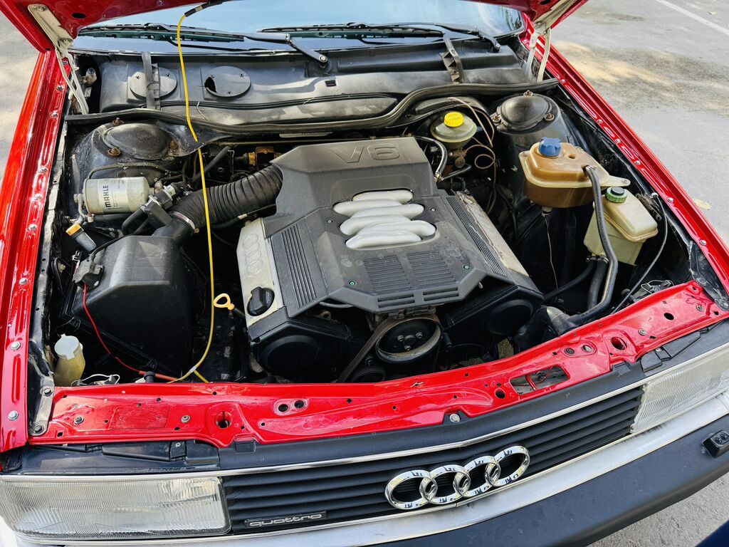 Audi 100: 1990 г., 2.6 л, Механика, Бензин, Седан: фото 7
