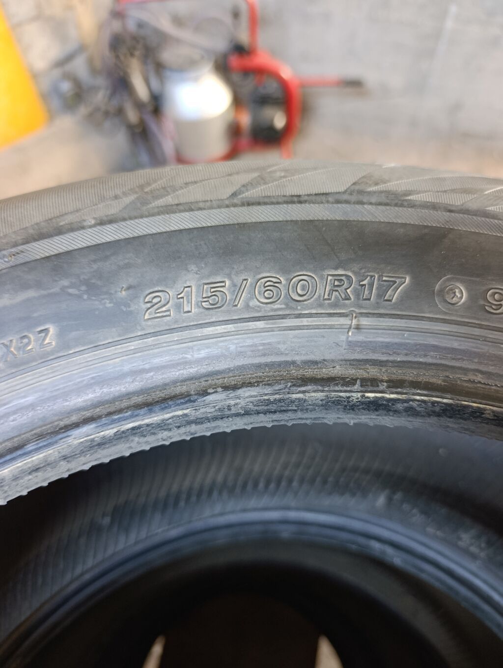 Шины 215 / 60 / R 17, Зима, Б/у, Комплект, Легковые, Bridgestone: фото 5