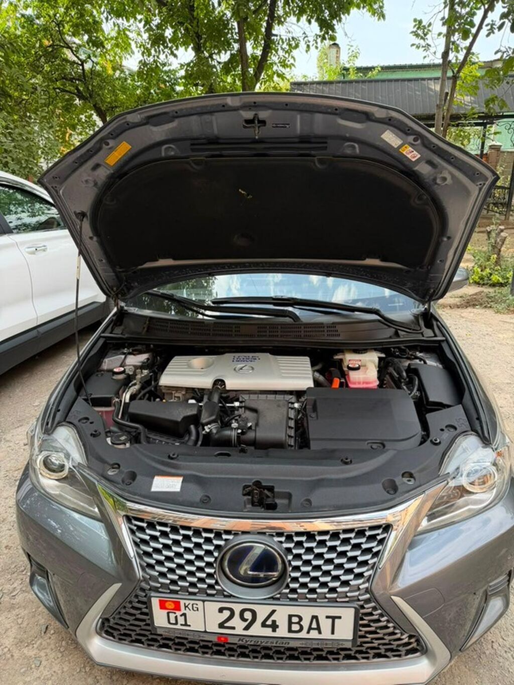 Lexus CT: 2019 г., Автомат, Гибрид, Хэтчбэк: фото 8