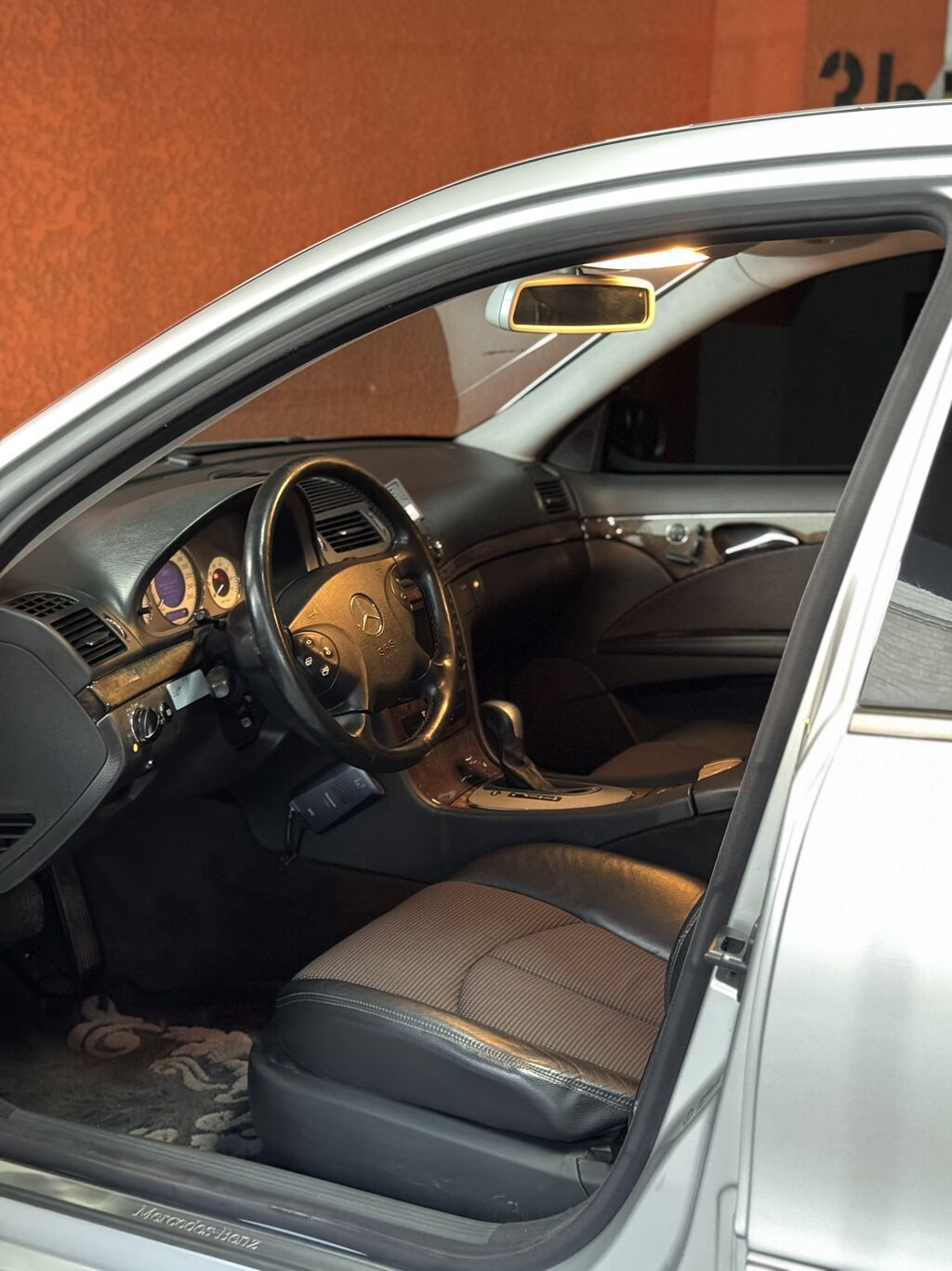 Mercedes-Benz E-Class: 2003 г., 3.2 л, Автомат, Бензин, Седан: фото 8