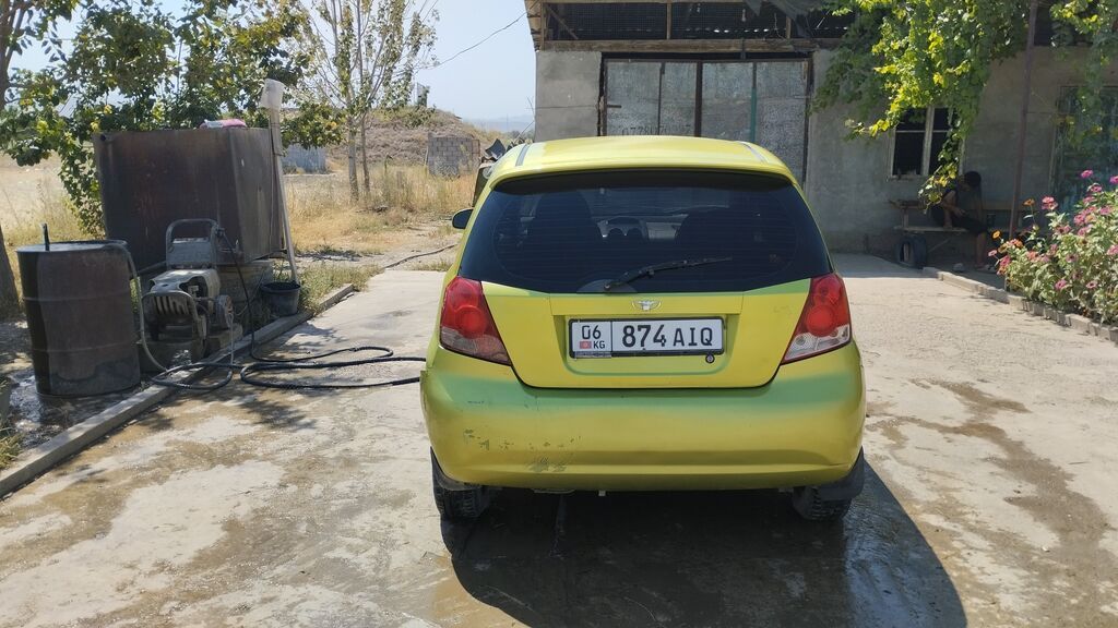 Daewoo Kalos: 2002 г., 1.5 л, Механика, Бензин, Хэтчбэк: фото 2