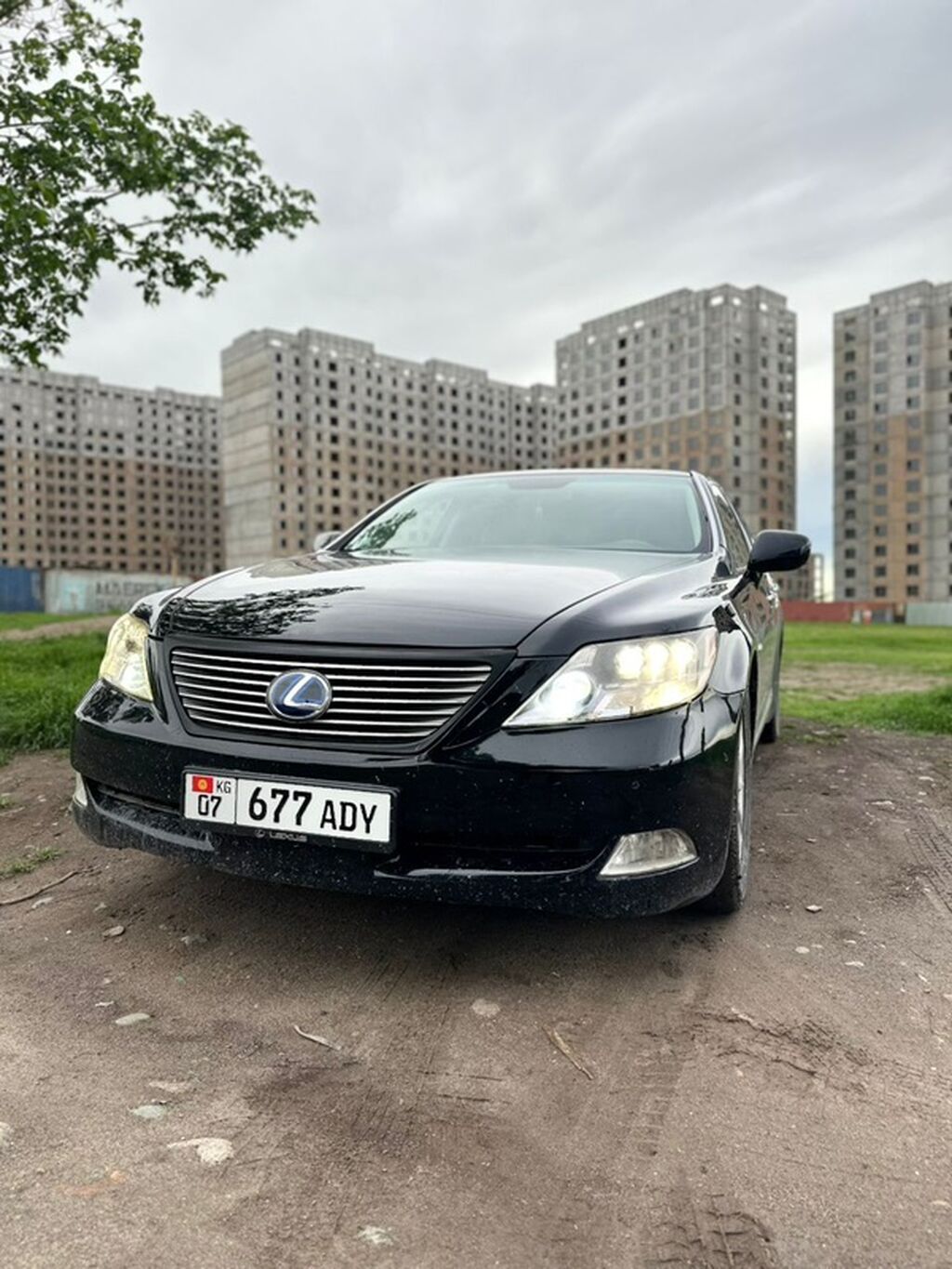Lexus LS: 2008 г., 5 л, Автомат, Гибрид, Седан: фото 2