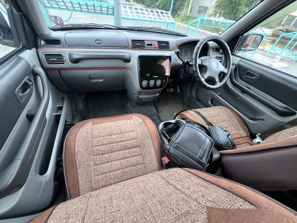 Honda CR-V: 1996 г., 2 л, Автомат, Бензин, Кроссовер: фото 8