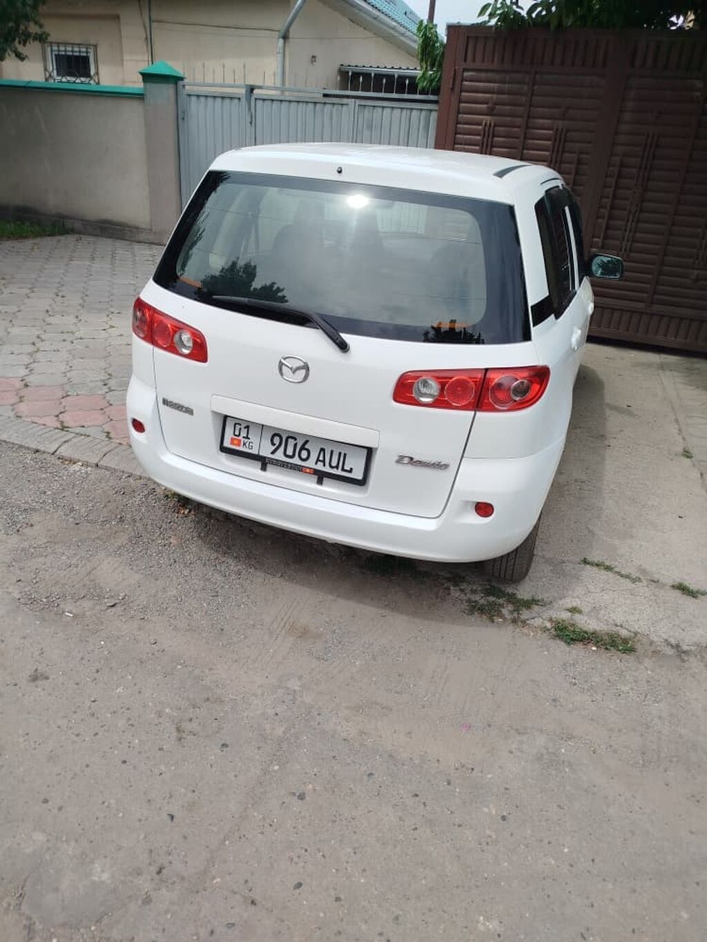 Mazda Demio: 2006 г., Автомат, Универсал: фото 2