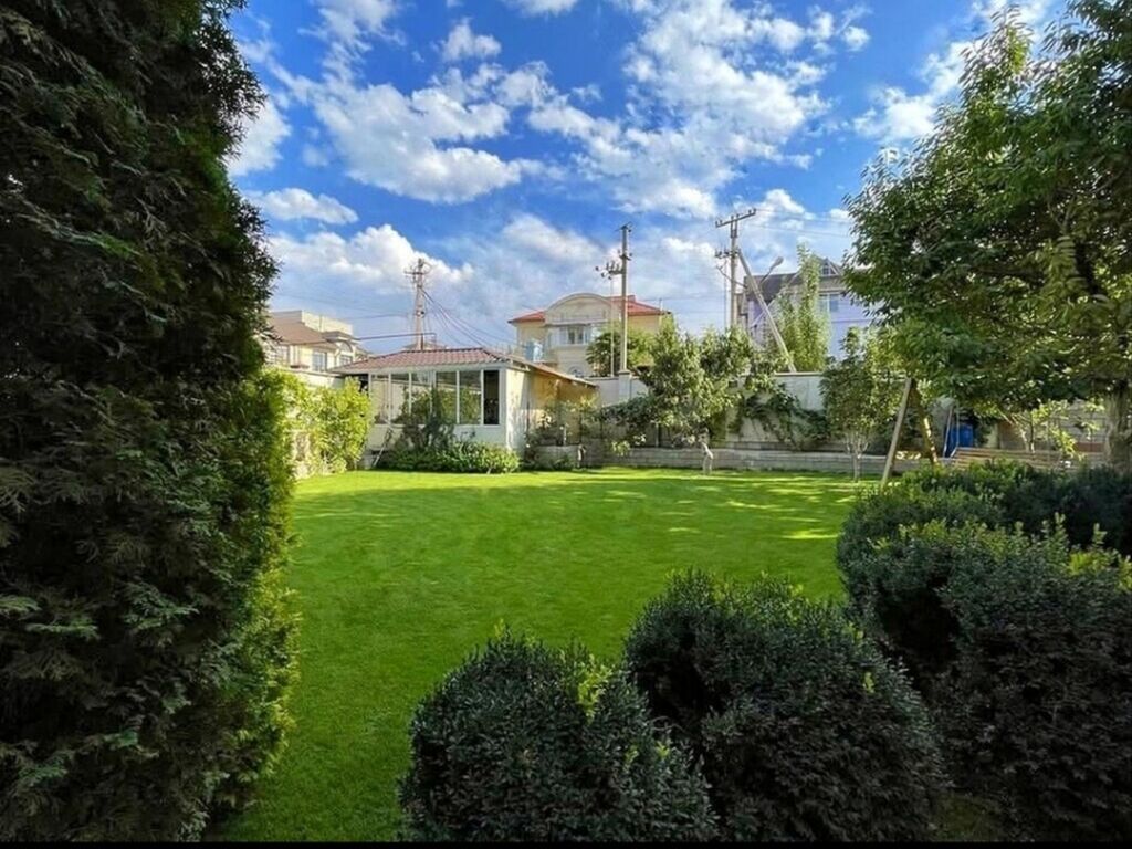 6 комнат и более, 350 м², 10 соток, Бишкек, Киргизия 1: фото 7
