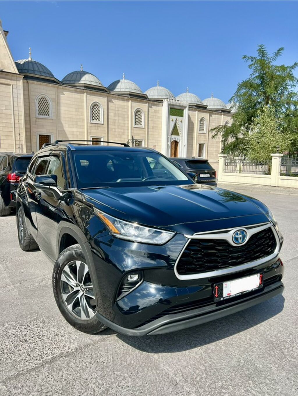 Toyota Highlander: 2020 г., 2.5 л, Автомат, Гибрид, Кроссовер: фото 3