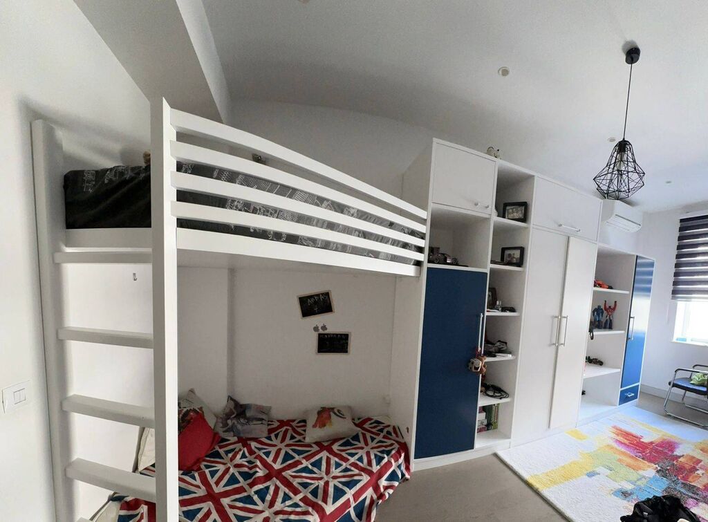 1 ədəd yaxşı vəziyyətdə uşaq üçün Razılaşma yolu ilə Yataq otağı