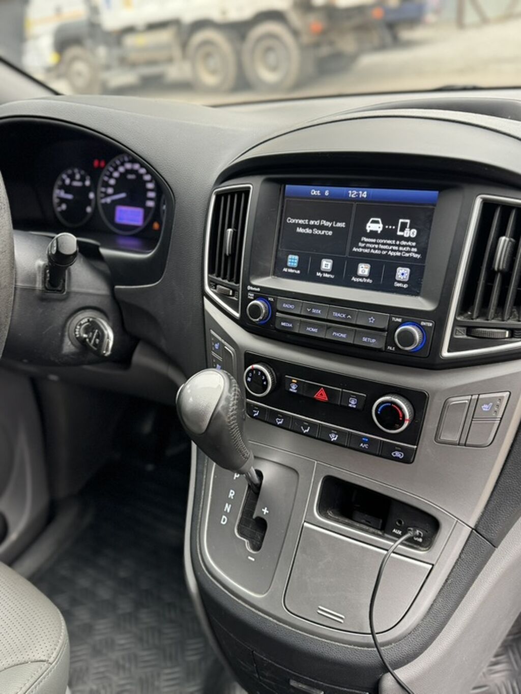 Hyundai H-1: 2020 г., 2.5 л, Автомат, Дизель, Минивэн: фото 3