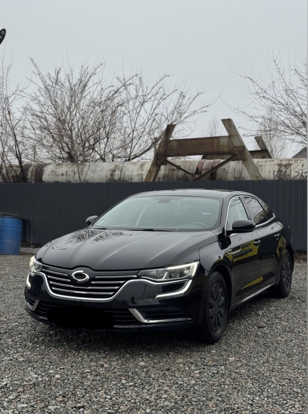 Renault SM6