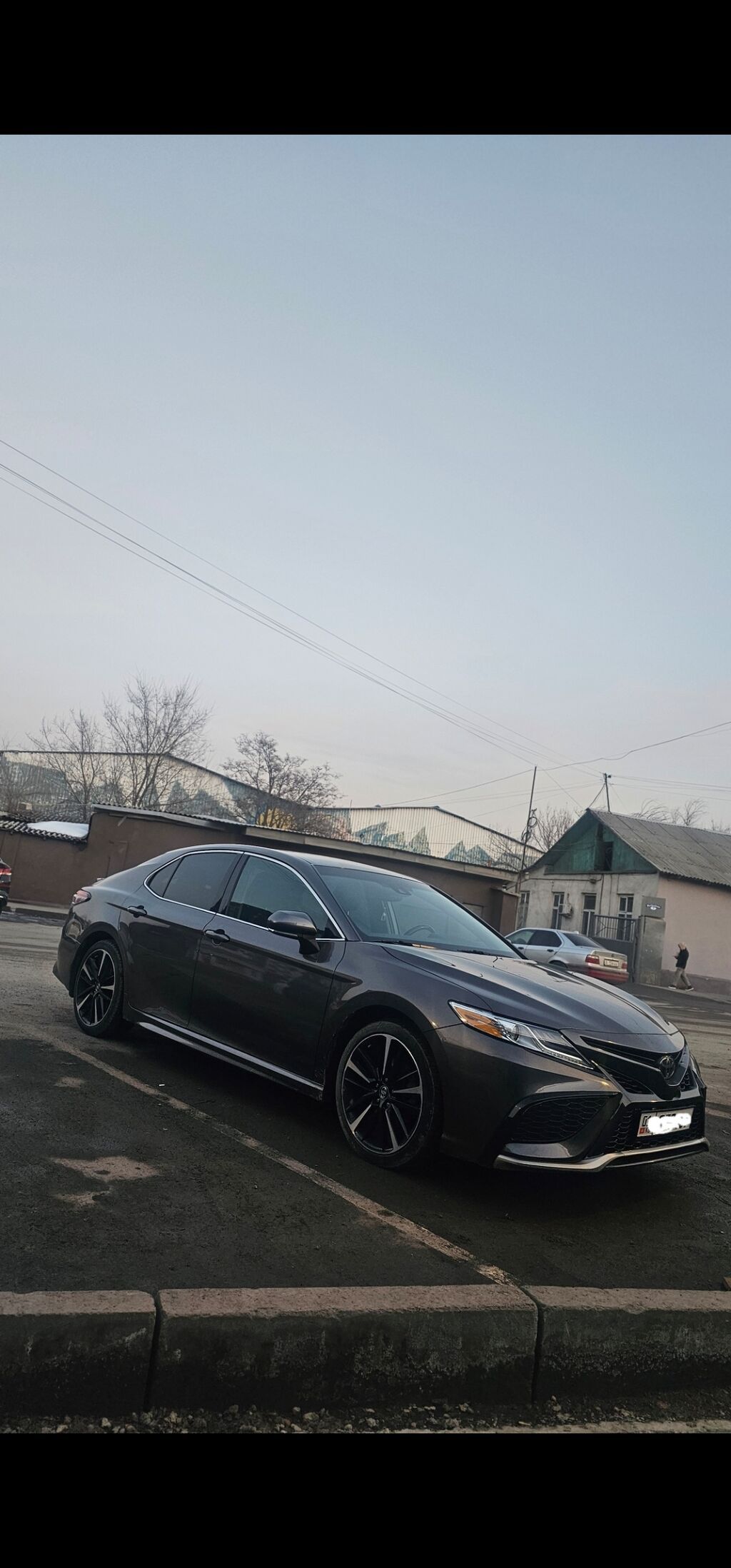 Toyota Camry: 2019 г., 2.5 л, Автомат, Бензин, Седан — фото 3