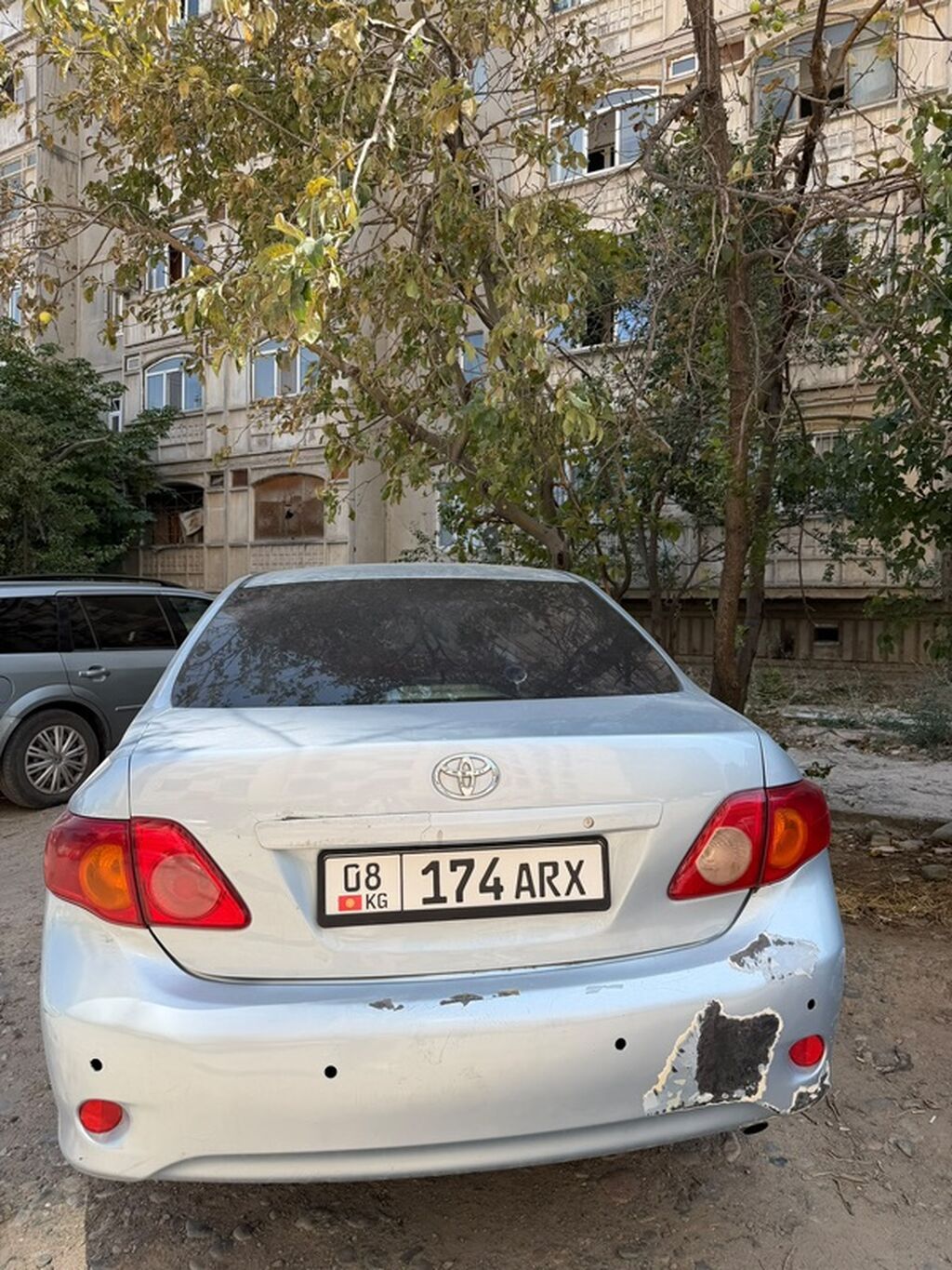 Toyota Corolla: 2007 г., 1.6 л, Робот, Бензин, Седан: фото 2