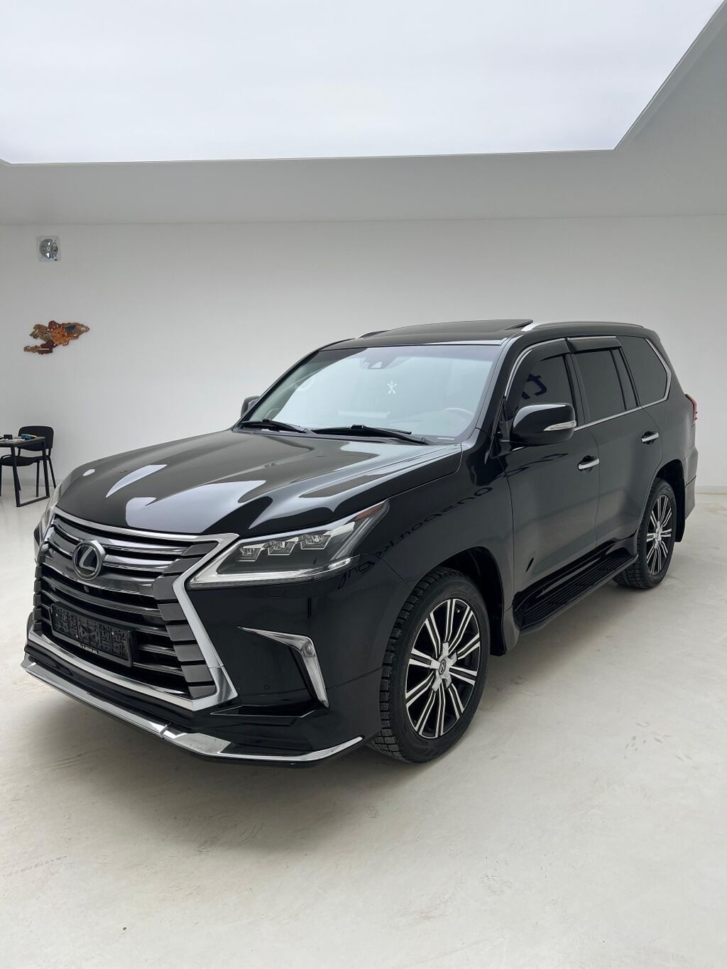 Lexus LX: 2021 г., 5.7 л, Автомат, Бензин, Внедорожник: фото 3