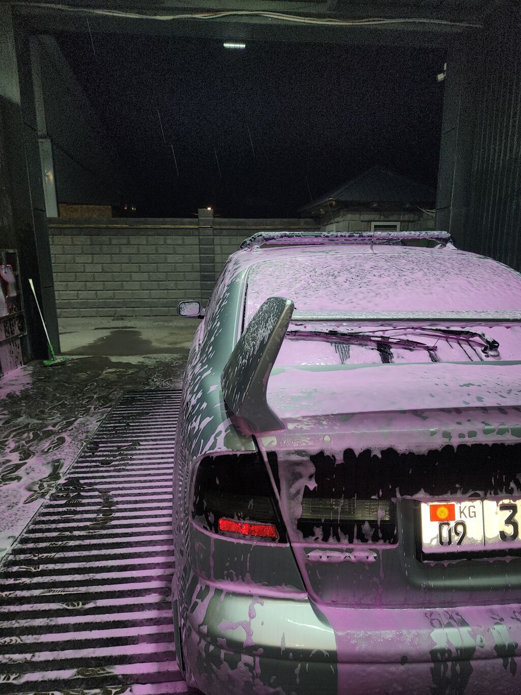 Subaru Legacy: 2002 г., 3 л, Автомат, Бензин, Седан: фото 2
