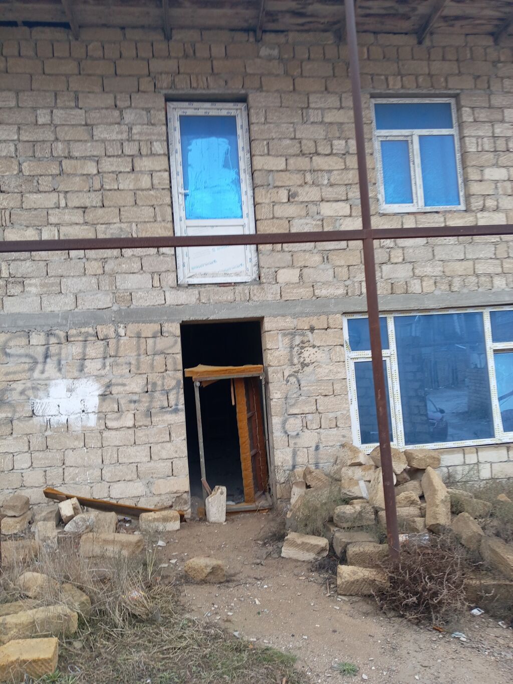 5 otaqlı, 180 kv. m, Kredit yoxdur, Təmirsiz