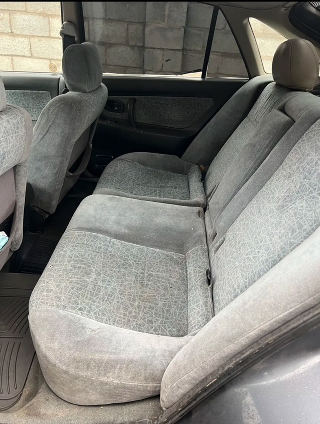 Mitsubishi Galant: 1998 г., 1.8 л, Механика, Бензин, Седан: фото 3