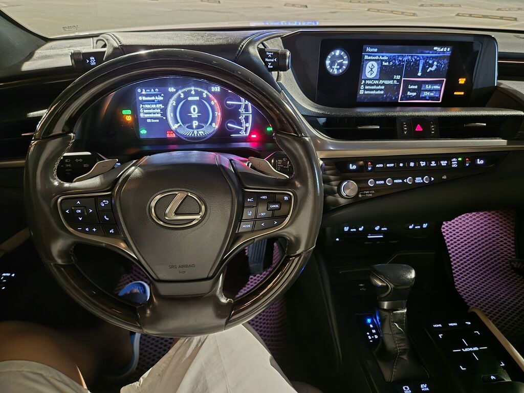 Lexus ES: 2021 г., 2.5 л, Автомат, Гибрид, Седан: фото 4