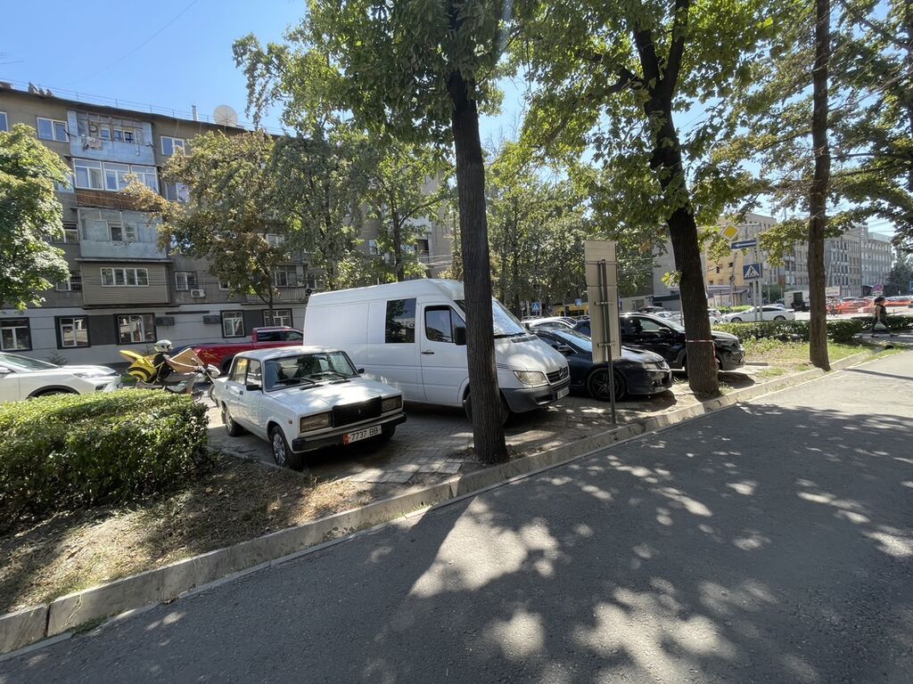 Продажа офисов 65 м², Без ремонта, Без мебели, Многоэтажное здание, 1 этаж: фото 7
