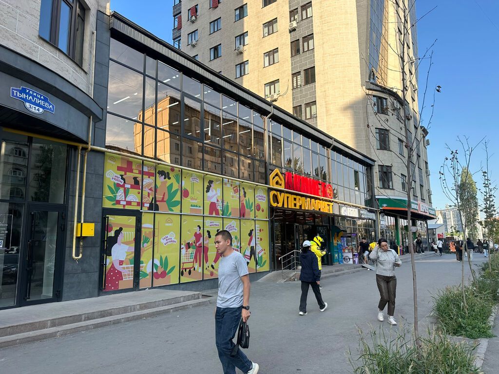 Сдаю Офис целиком: Колл-центр, IT-компания, Фотостудия, 250 м², В жилом комплексе, С ремонтом, Первая линия, С отдельным входом, С отдельным санузлом