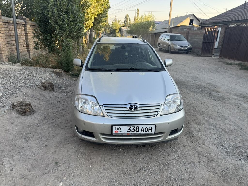 Toyota Corolla: 2004 г., 1.4 л, Механика, Дизель, Универсал: фото 4