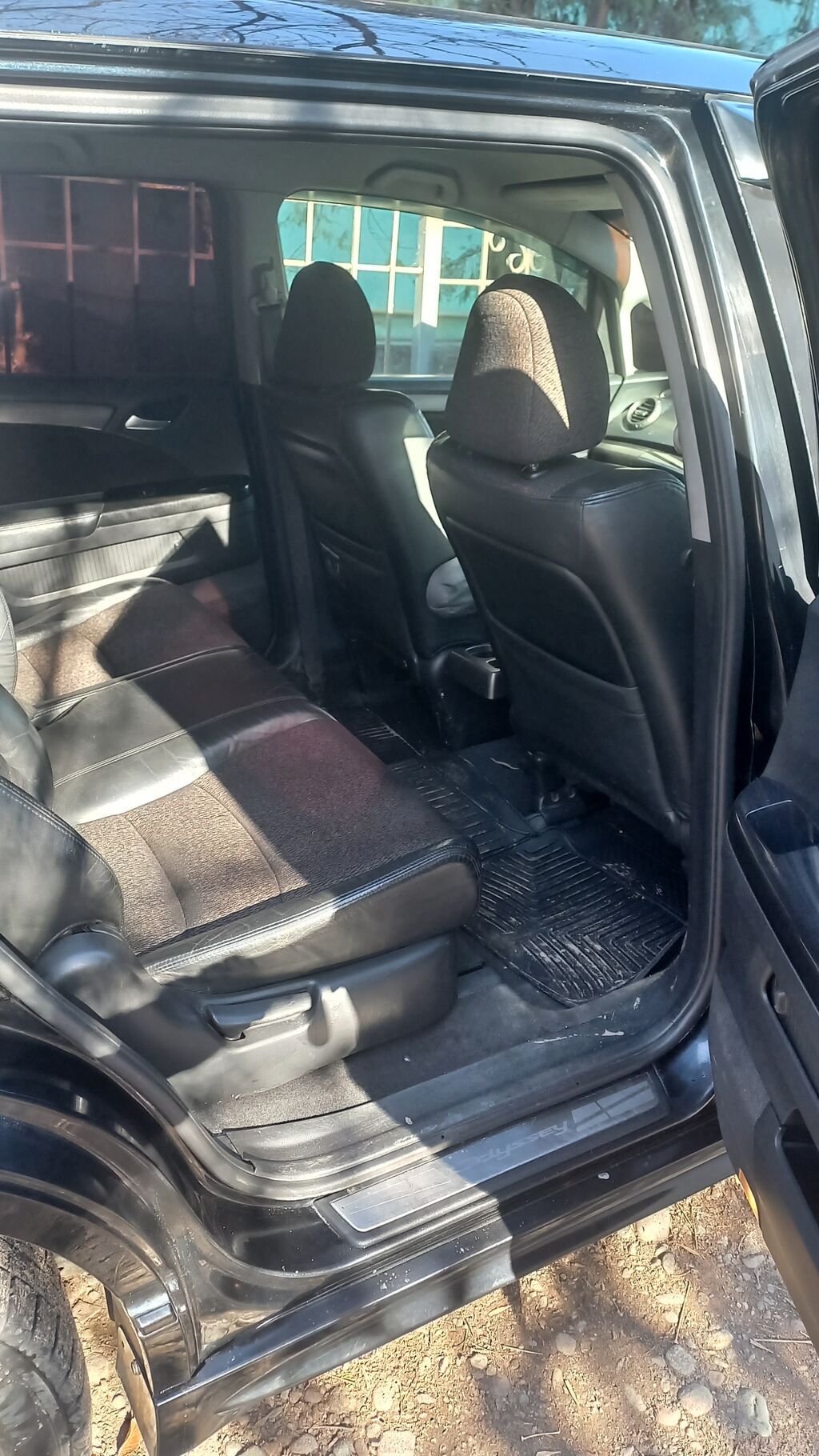 Honda Odyssey: 2004 г., 2.4 л, Автомат, Бензин, Минивэн: фото 2