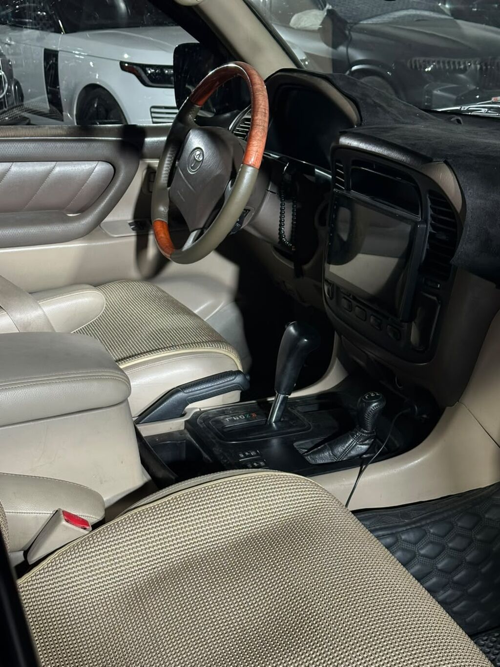 Toyota Land Cruiser: 2000 г., 4.7 л, Автомат, Бензин, Внедорожник: фото 7