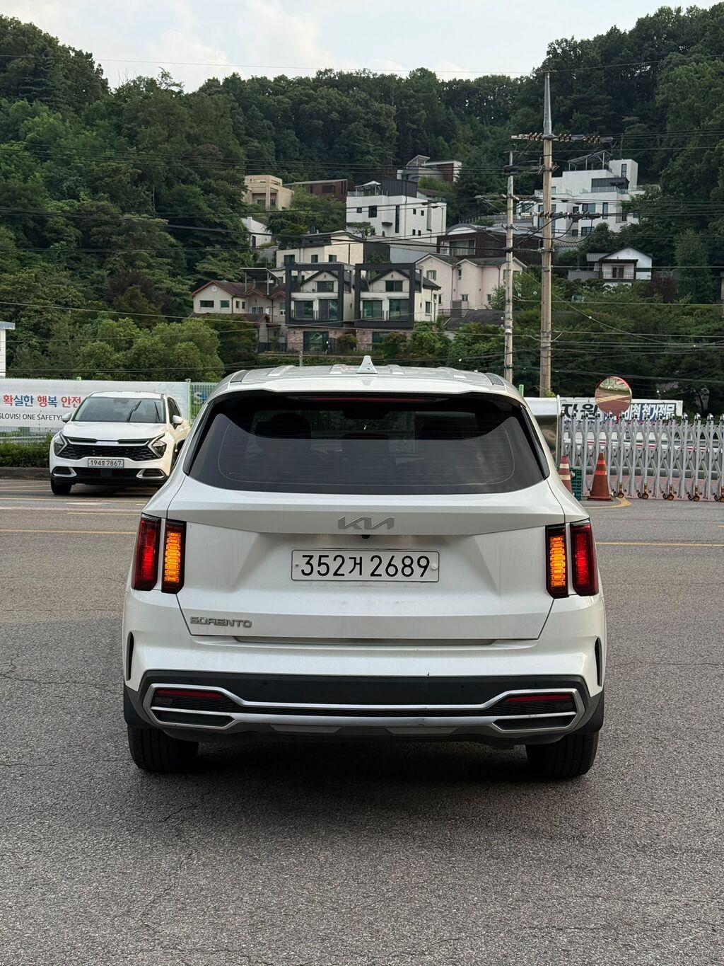Kia Sorento: 2022 г., 2.5 л, Автомат, Бензин, Кроссовер: фото 4