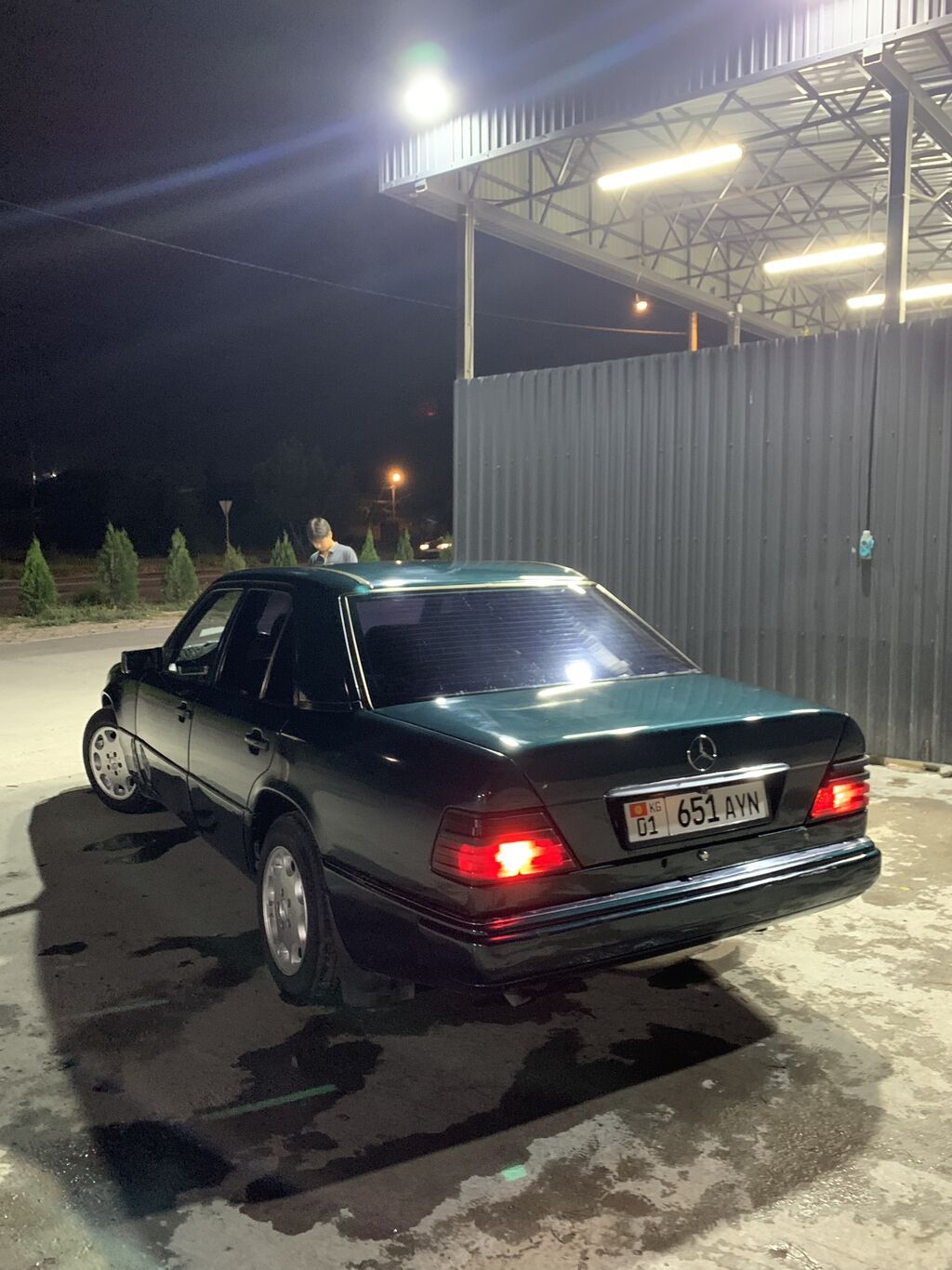 Mercedes-Benz E-Class: 1994 г., 2.2 л, Механика, Бензин, Седан: фото 7