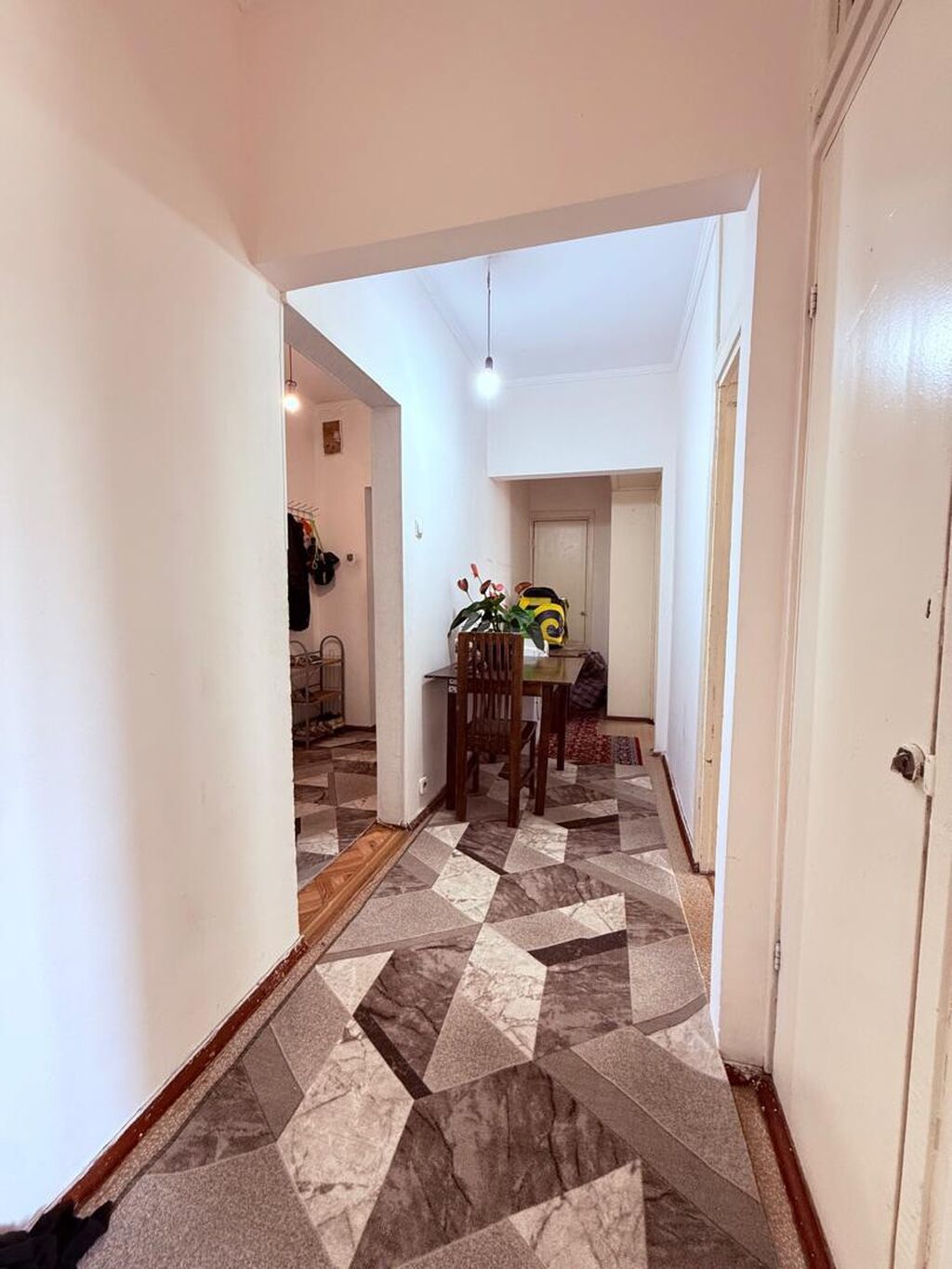 Продам 5-комнатную квартиру 85 м² в 7 мкр Бишкека: фото 6