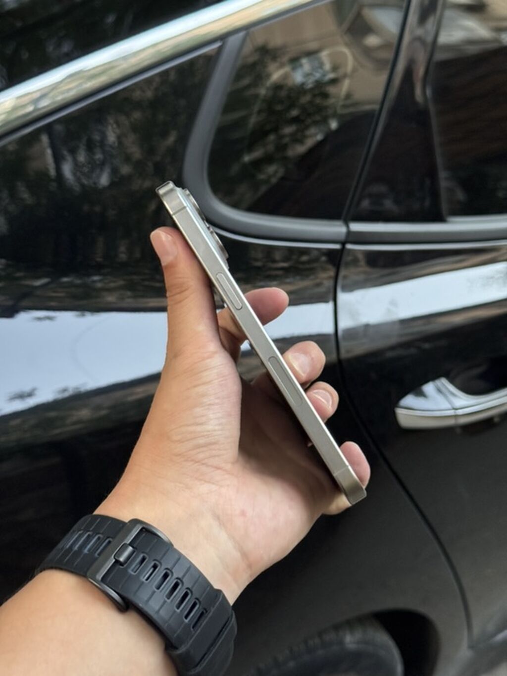 IPhone 15 Pro Max, Б/у, 256 ГБ, Natural Titanium, 83 %: фото 2