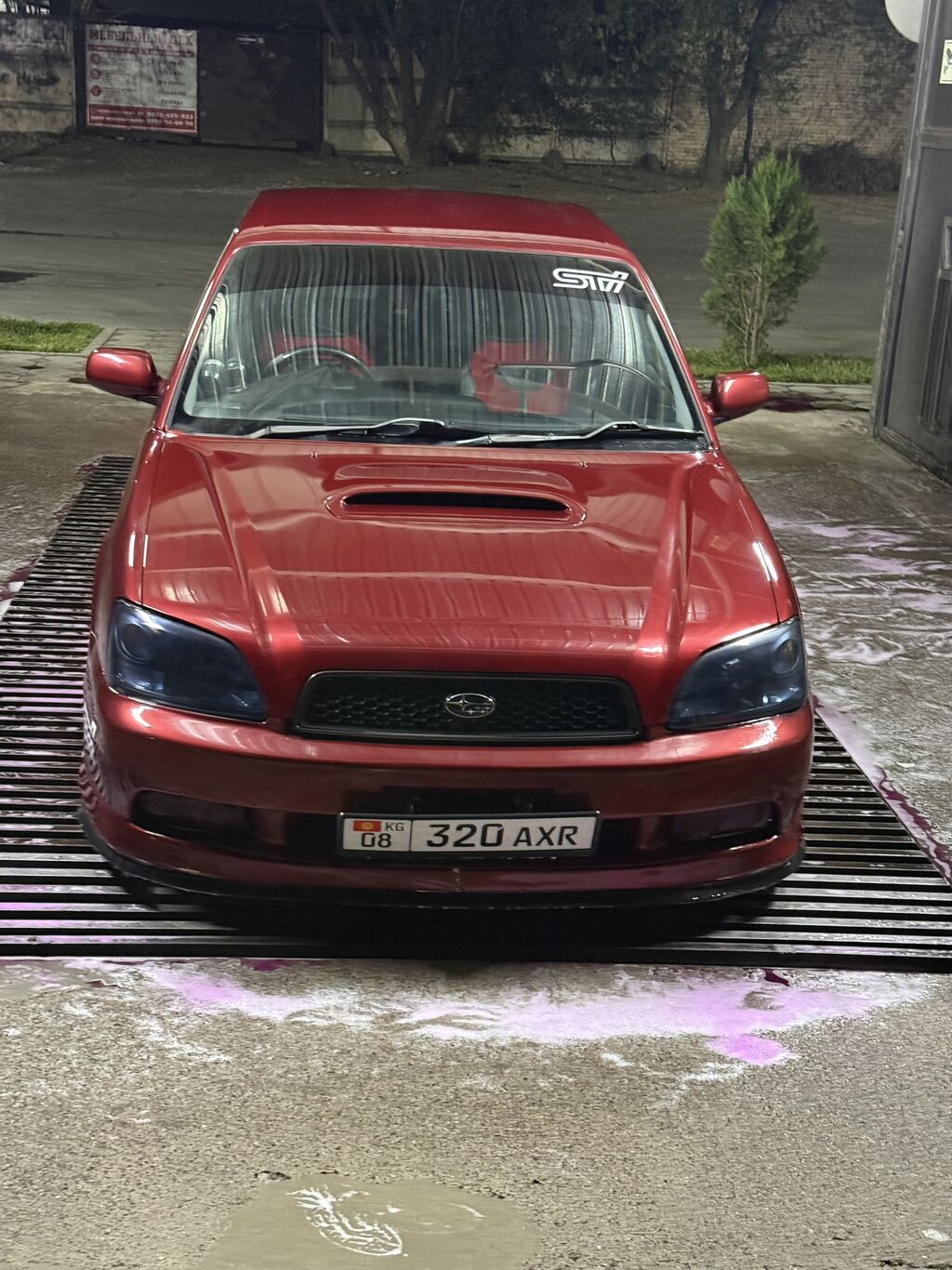 Subaru Legacy: 1999 г., 2 л, Механика, Бензин, Седан: фото 3