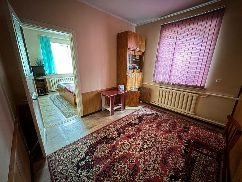5 комнат, 87 м², 10 соток, Бишкек, Киркомстром Агентство недвижимости: фото 5