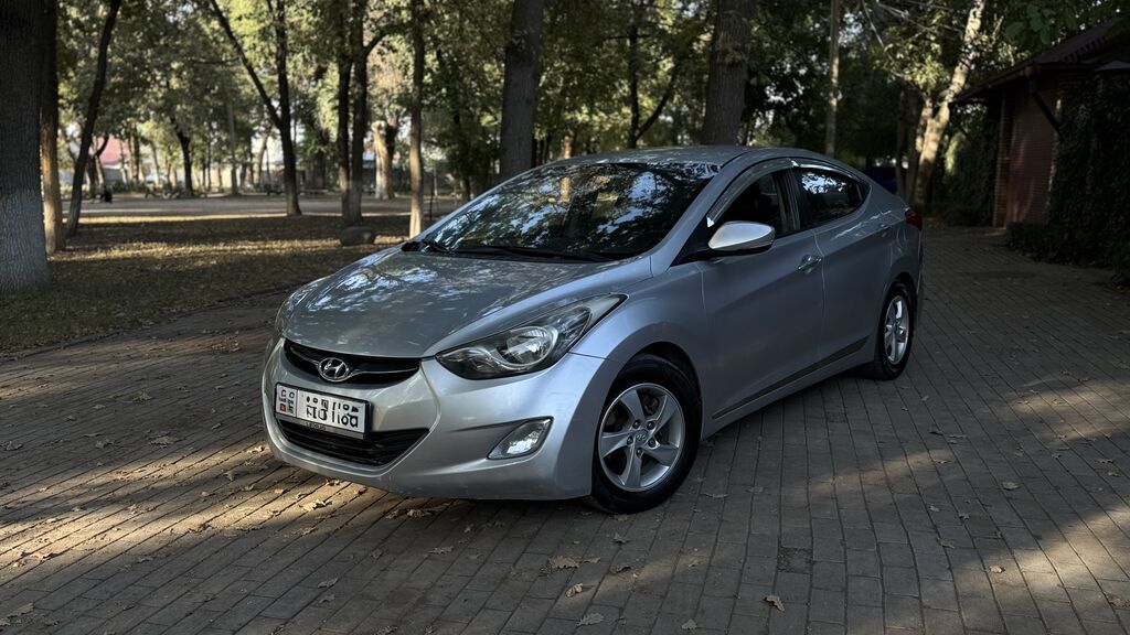 Hyundai Avante: 2011 г., 1.6 л, Автомат, Бензин, Седан: фото 1