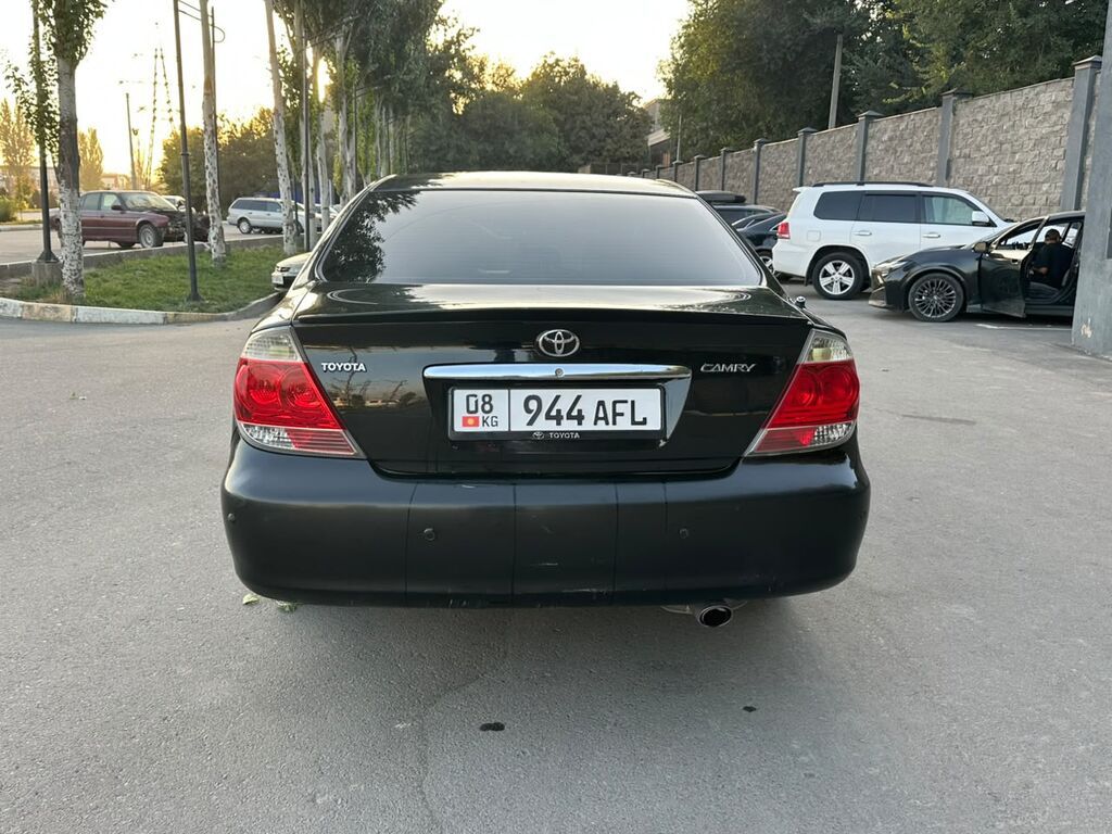 Toyota Camry: 2005 г., 3 л, Автомат, Газ, Седан: фото 6