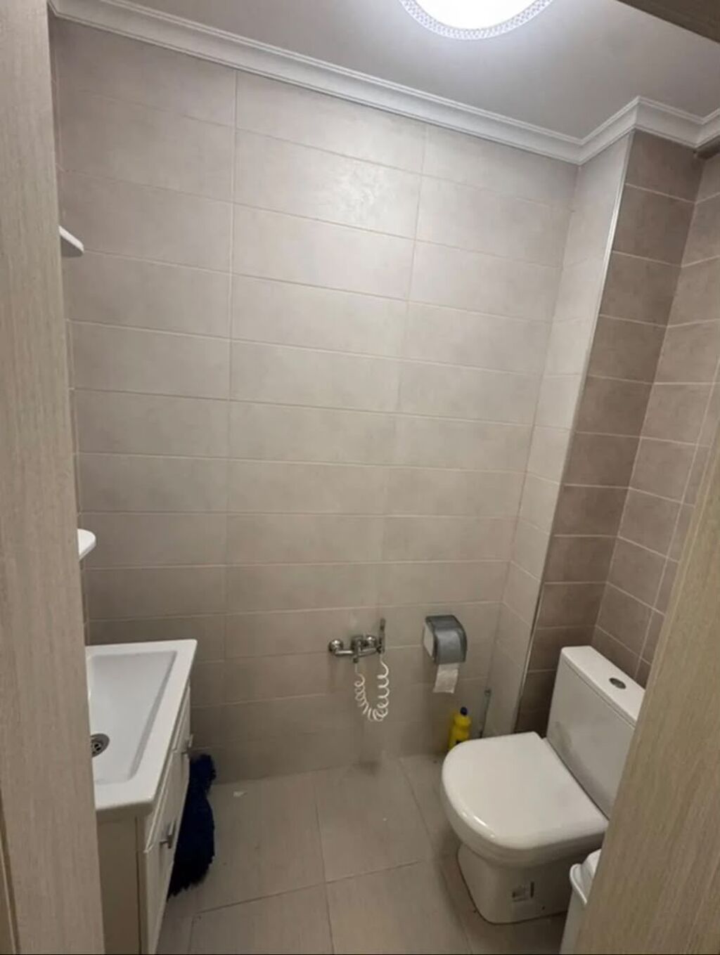 Район Ала арча трц бакаева 140 2 комнаты Жк Дипломат 81 кВ2 700$: фото 7