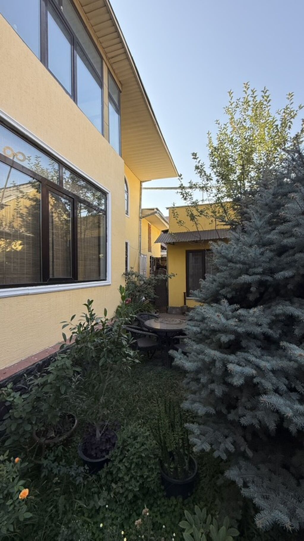 6 комнат и более, 285 м², 5 соток, Бишкек, ул. Карла Маркса Собственник: фото 3