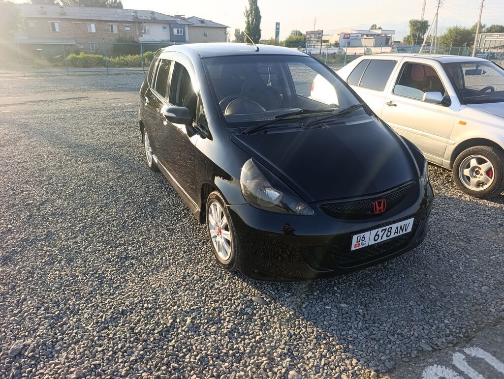 Honda Fit: 2002 г., 1.5 л, Вариатор, Бензин, Хэтчбэк: фото 8