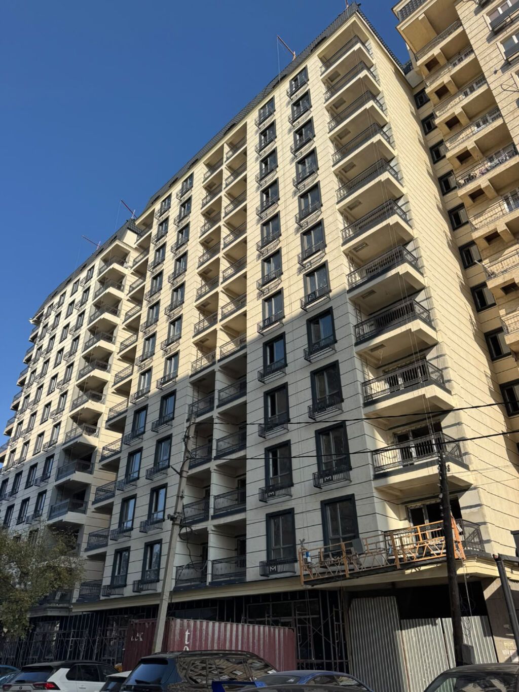 2 комнаты, 77 м², Элитка, 8 этаж, ПСО (под самоотделку): фото 1