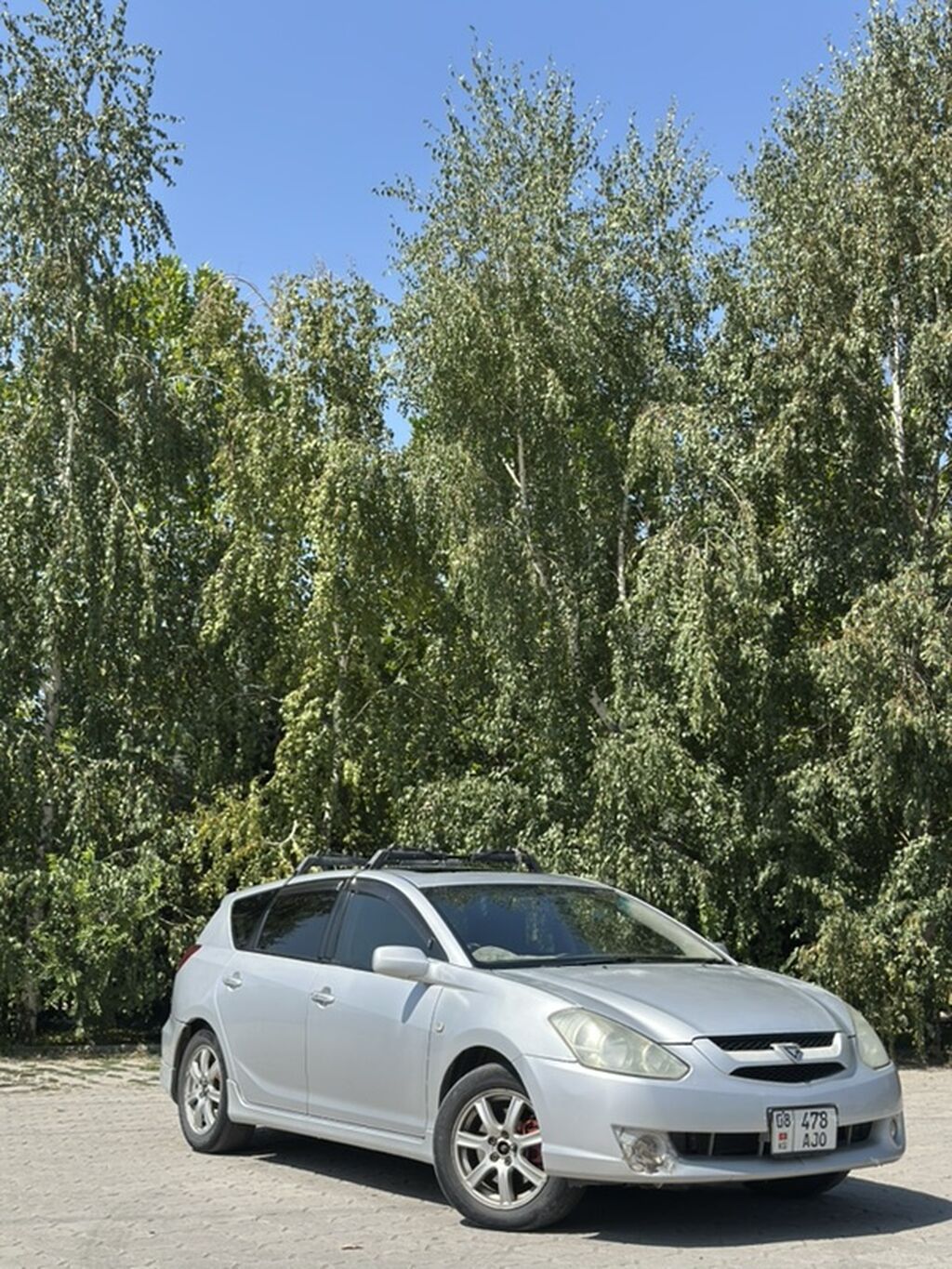 Toyota Caldina: 2002 г., 2 л, Автомат, Бензин, Универсал: фото 2
