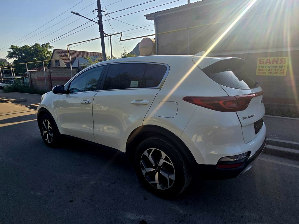 Продам Kia Sportage 2020, 2.0 дизель, автомат: фото 6