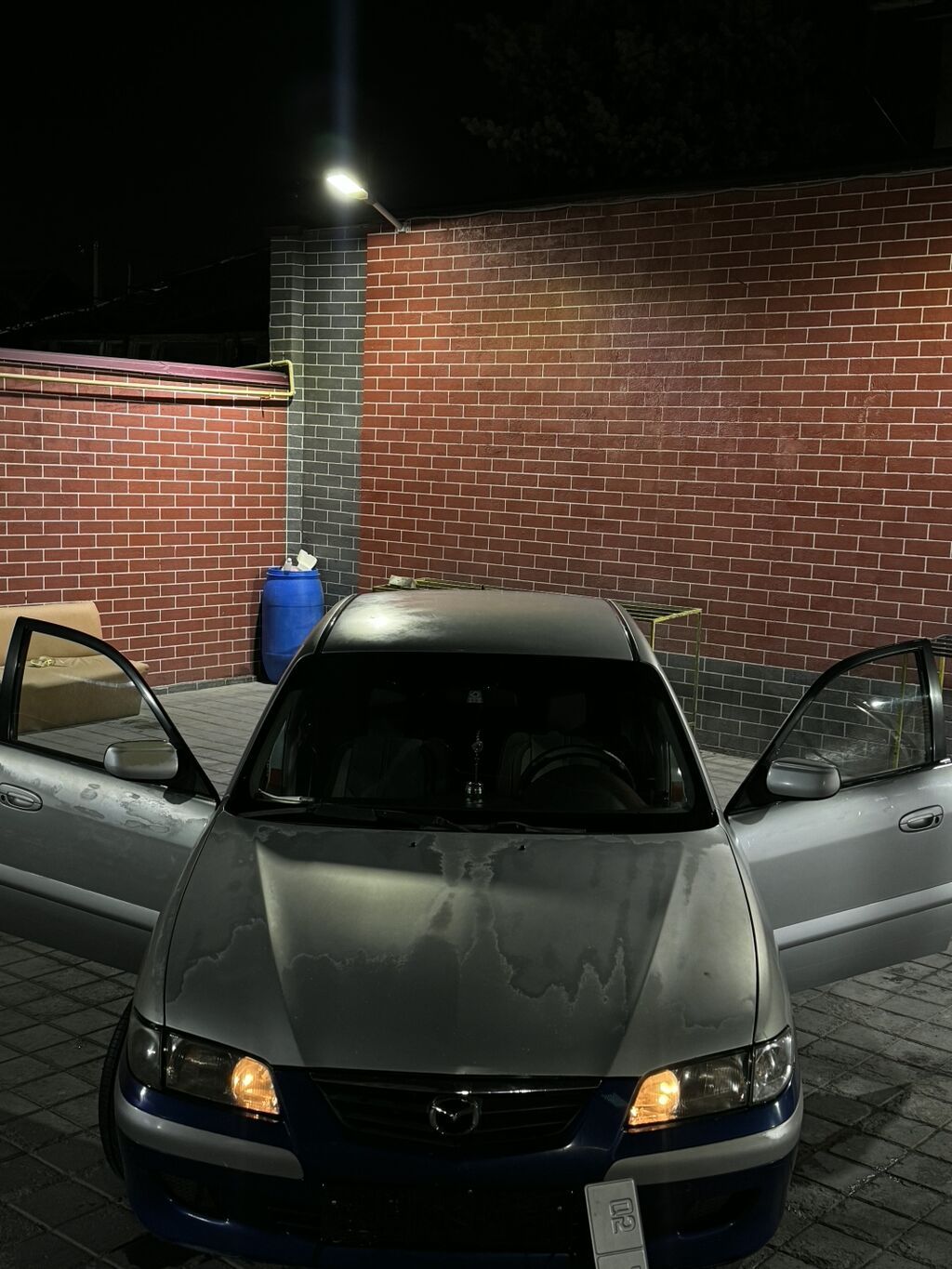 Mazda 626: 2000 г., 2 л, Механика, Бензин, Хэтчбэк — фото 2