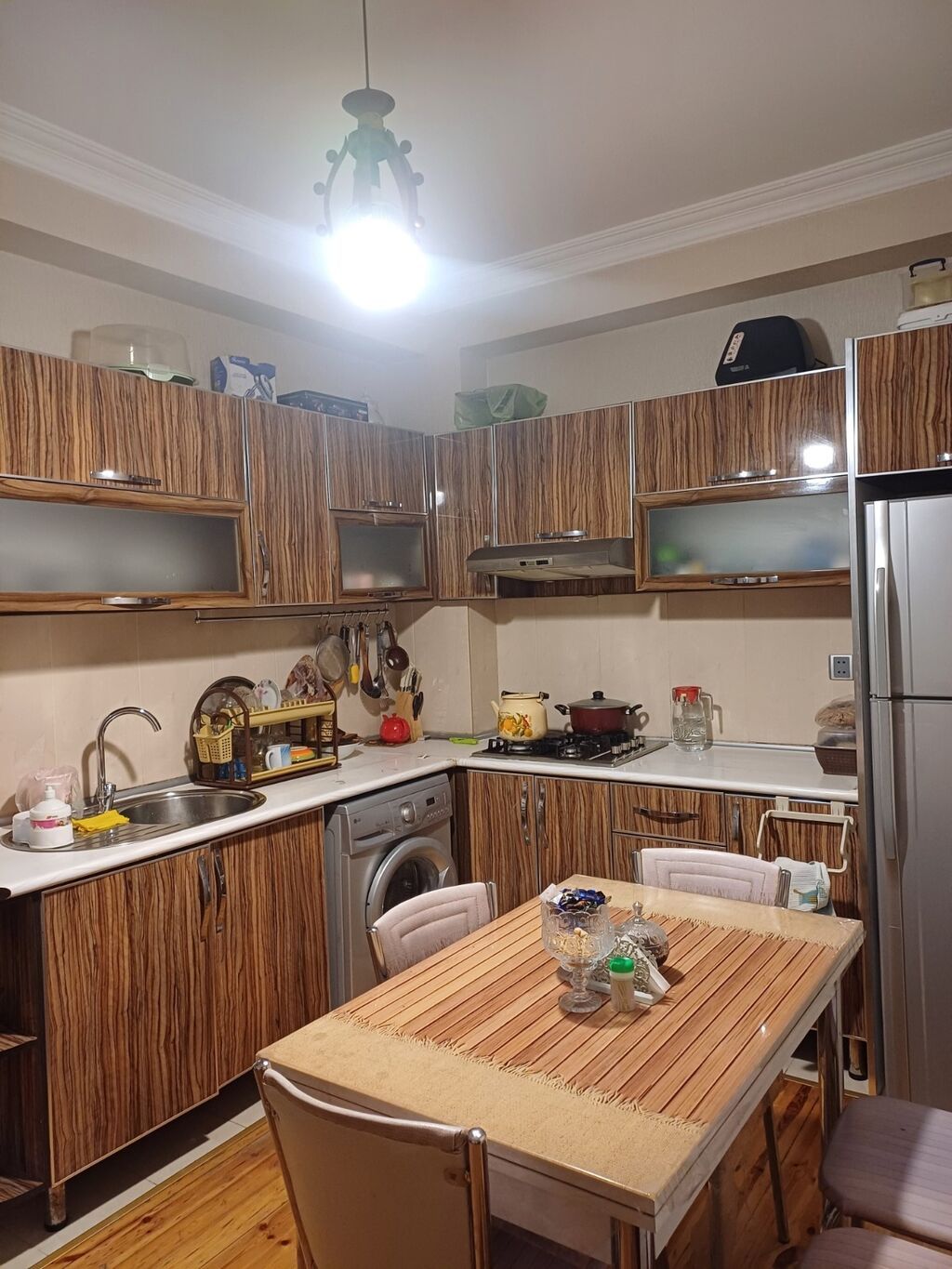Yasamal, 2 otaqlı, Yeni tikili, m. İnşaatçılar, 70 kv. m