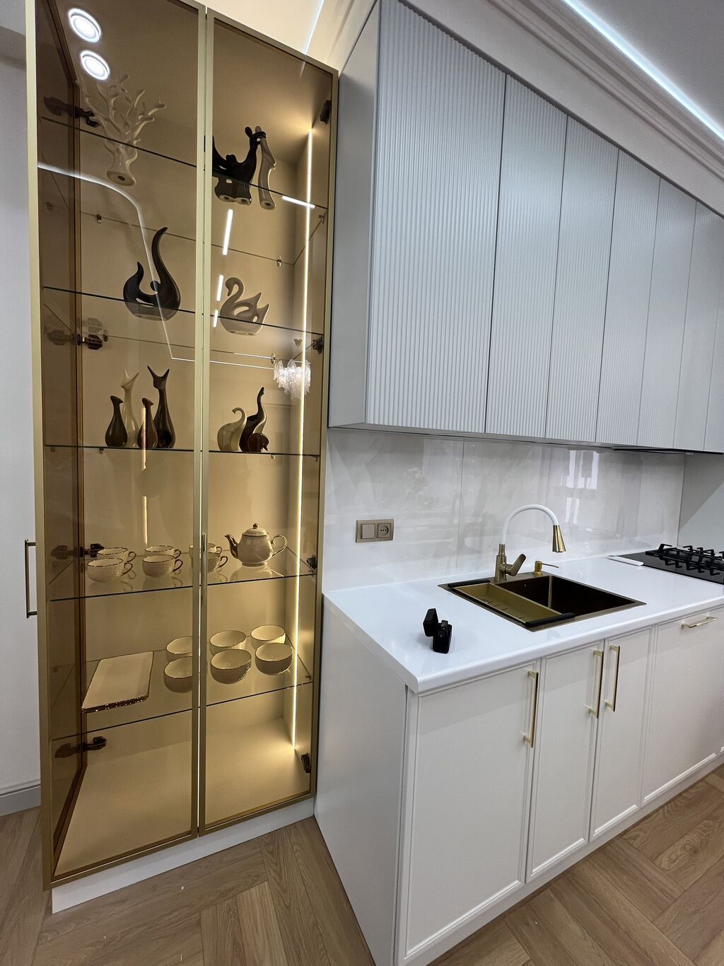 3 комнаты, 80 м², Асанбай мкр Элитка, 10 этаж, Дизайнерский ремонт: фото 6