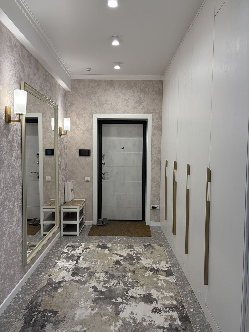 3 комнаты, 137 м², Караван ТРЦ Элитка, 13 этаж, Дизайнерский ремонт: фото 3